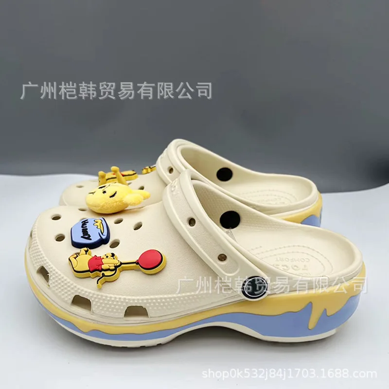 Summer Winnie The Pooh Garden Hole Shoes Cute Pooh Bear Print Clogs Lightweight Breathable Eva Sandals Anti-Slip Shower Slippers