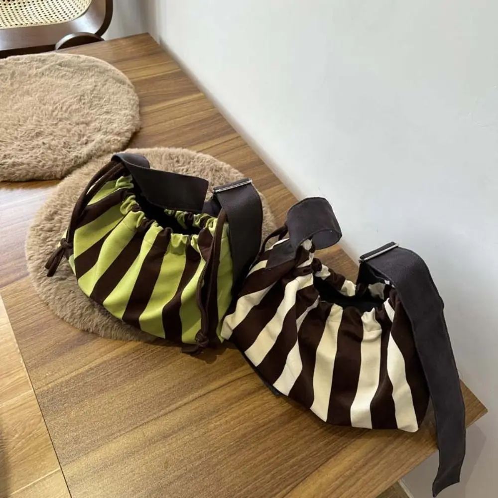 

Lightweight Eco Bag Korean Style Drawstring Crossbody Bag Printing Large Capacity Strip Shoulder Bag Nylon Retro Tote Bag Women