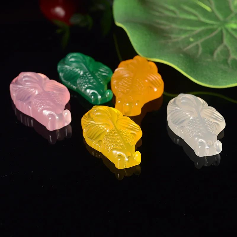 Factory Wholesale Natural Genuine Ice-like White Chalcedony Goldfish Pendant Year by Year More than Red Agate Goldfish Pendant