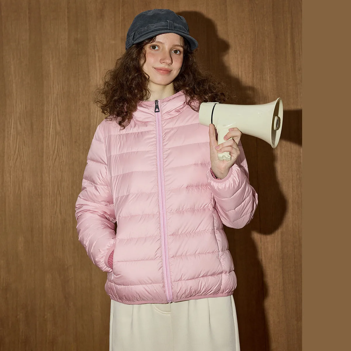 

COOLHUT Winter Women's 90% Down Inner Wear Lightweight Thermal Liner Reversible Hooded Versatile Outer Layer Ultra Warm Shell