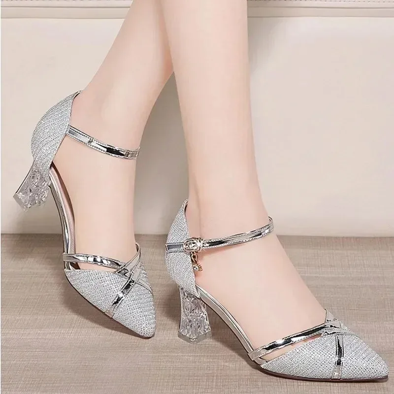 

2026 Women's High Heels Fashion Rhinestone High Heeled Sandals High End Pointed Tip Crystal Shoes for Woman Designer Women Shoes