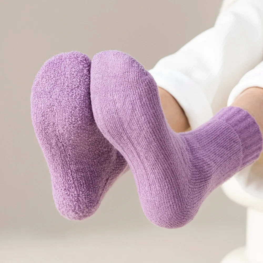 4 Pairs  Women Thick Warm Fleece Socks Cute Kawaii Winter Socks Casual Middle Tube Thermal Socks Cute Heart Purple