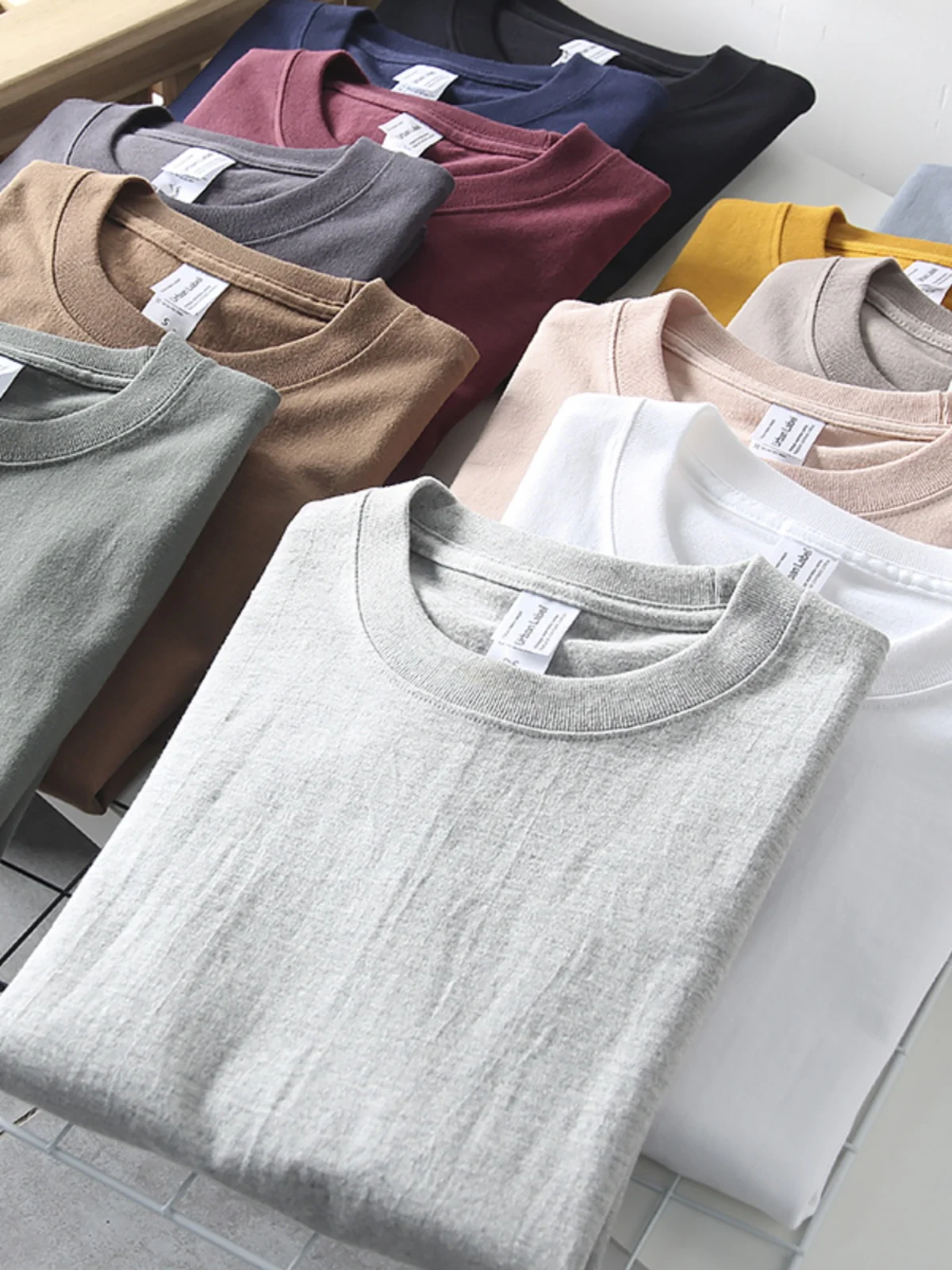 Summer Men's Casual round Neck Short Sleeve T-Shirt Seamless Bucket Weave Pure Cotton Comfortable Fit Printed Youth Trend
