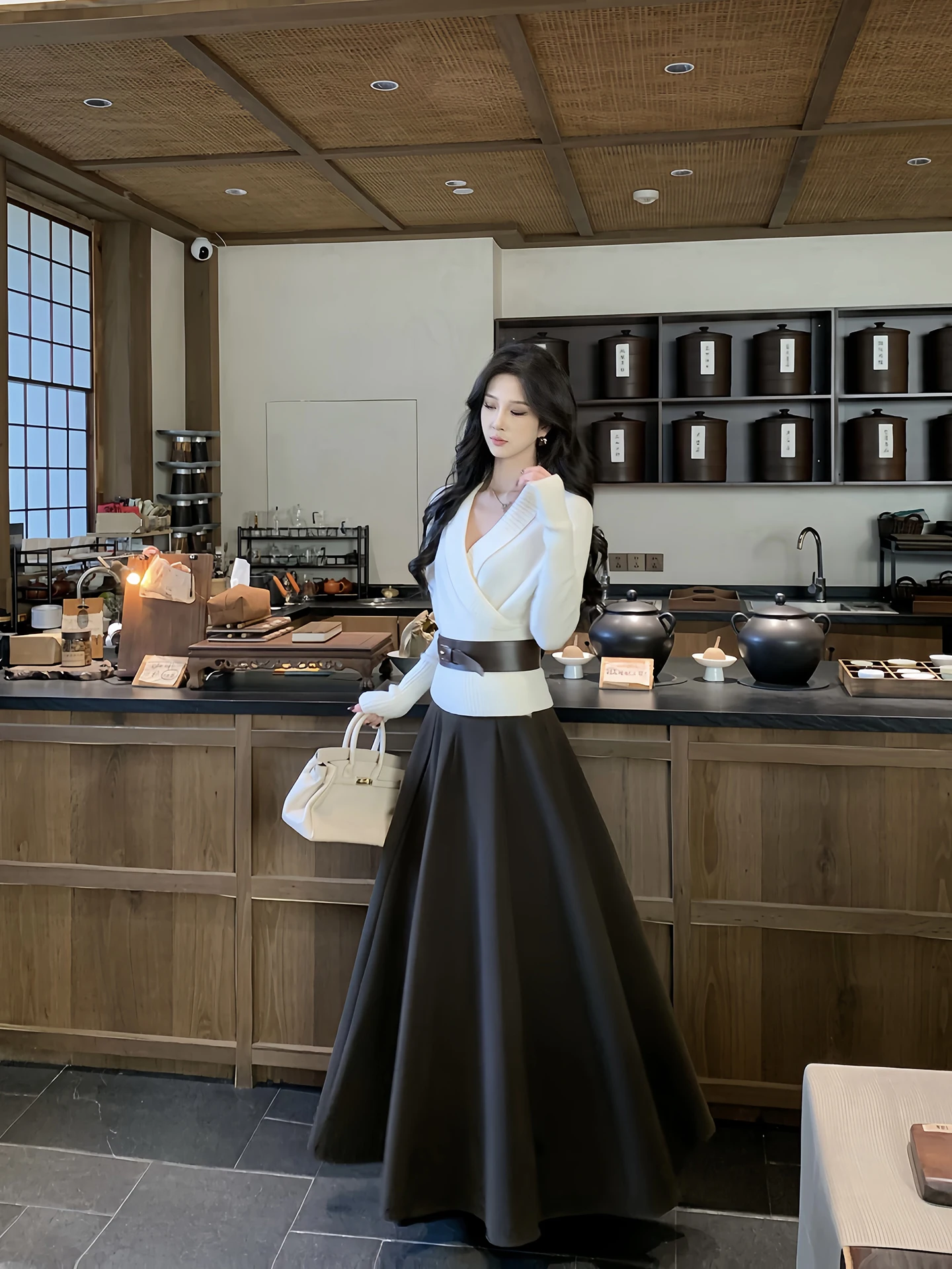 

Женский свитер с V-образным вырезом и перекрестной талией, новая зимняя модель, вязаный топ с длинными рукавами, повседневный стиль, стандартный крой