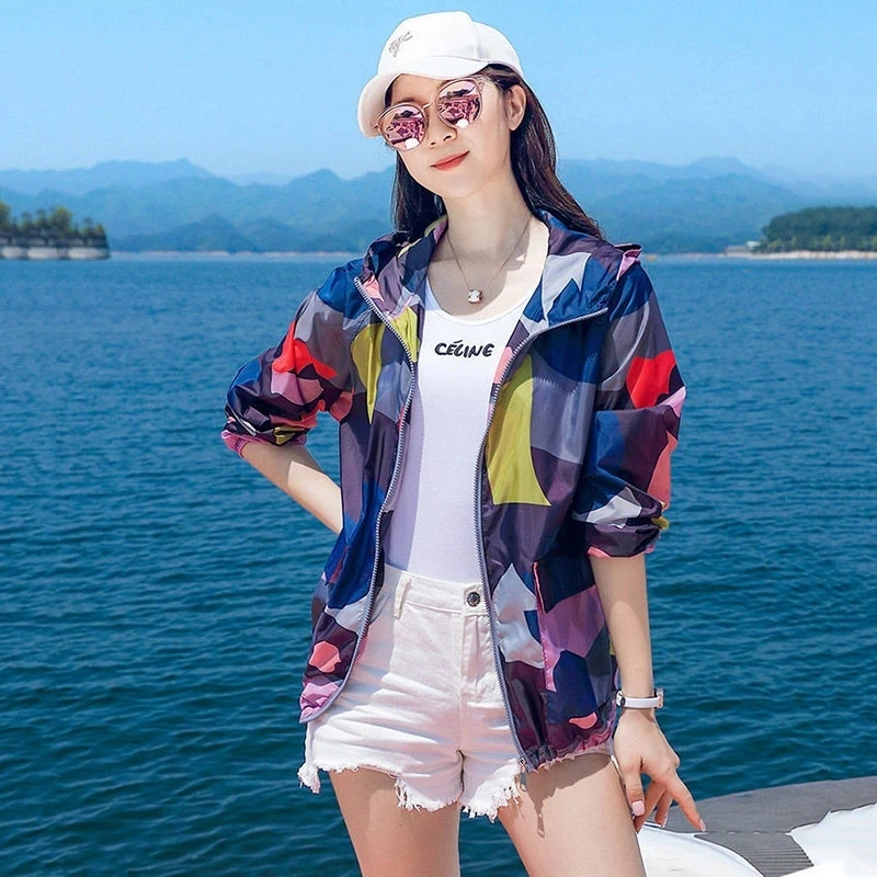 Women\'s Summer Jacket New Sun Protection Clothing Women Thin Loose Hooded Print Breathable UV Beach Coat Outerwear Top Femme