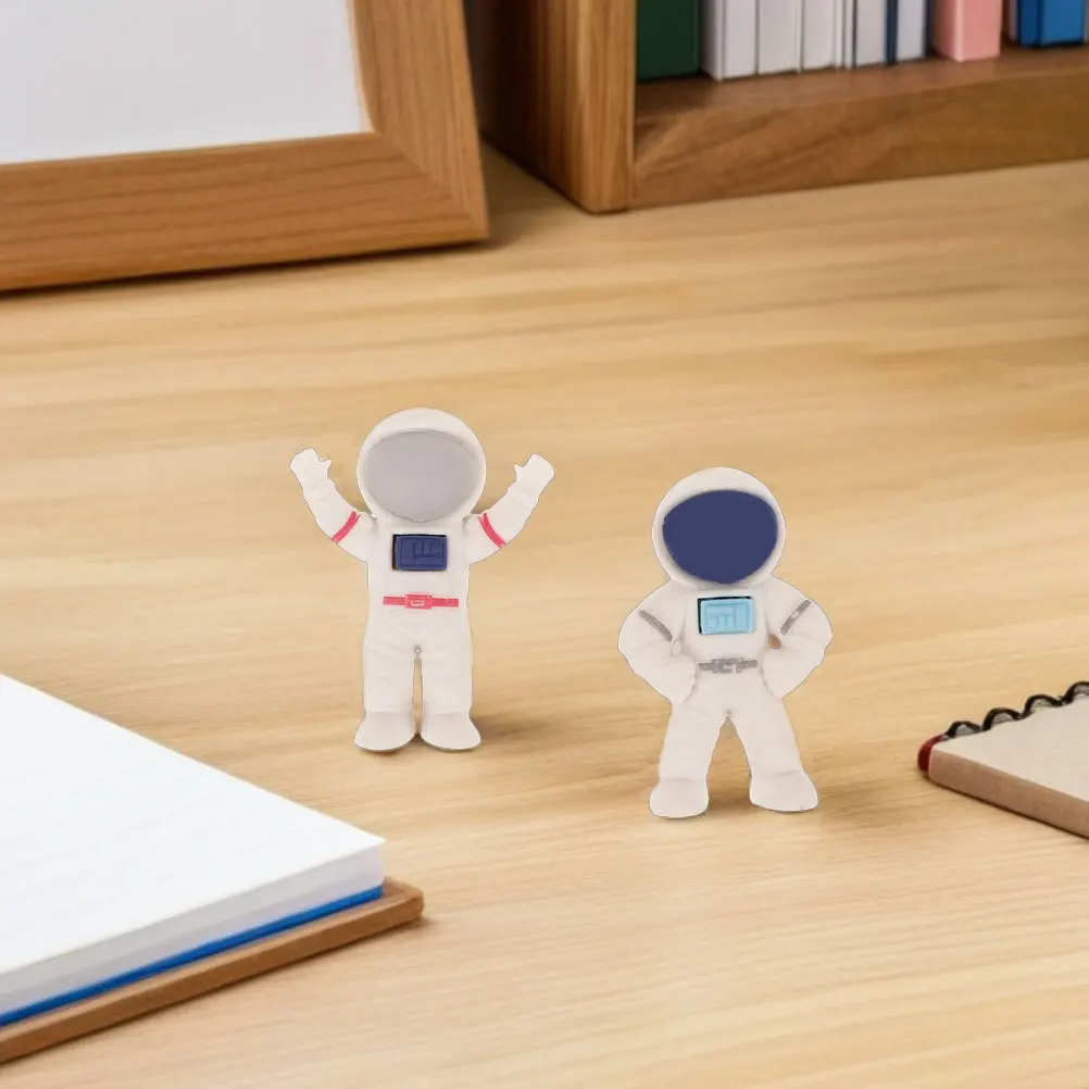 Gommes d'astronautes sur le thème de l'espace, 36 pièces, gommes à crayon en vrac, fournitures scolaires, papeterie cadeaux de fête