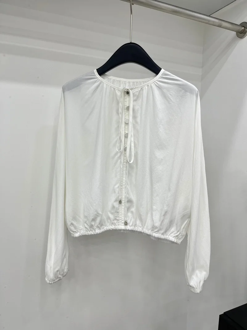 

French style women's shirt with pleated and slim fitting drawstring round neck, elegant and fashionable thin top