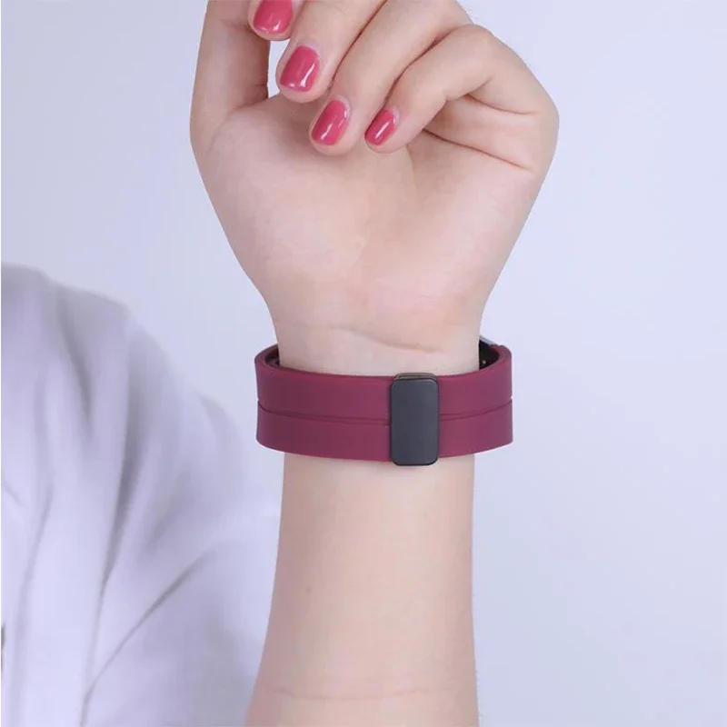 Per Samsung Galaxy Fit3 cinturino con fibbia magnetica + braccialetto di ricambio con cinturino in silicone con connettore