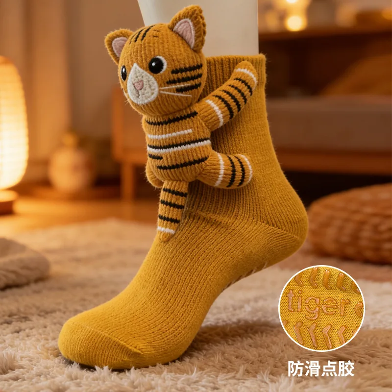 Cute Cartoon Animal Socks Plush Knit Cotton Socks with Dot Glue Women Men Cartoon Tiger Fox Panda Koala Raccoon Short Socks