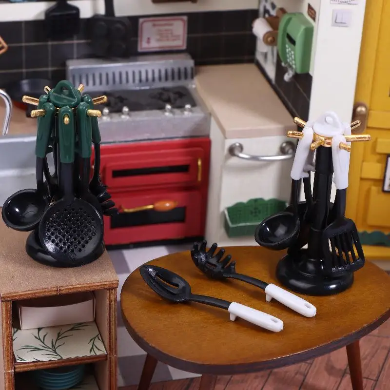 1Set Poppenhuis Miniatuur Ophangbare Keukengerei Mini Simulatie Spatel Gebruiksvoorwerpen Modellen Poppenhuis Keuken Scène Decor Props-Speelgoed
