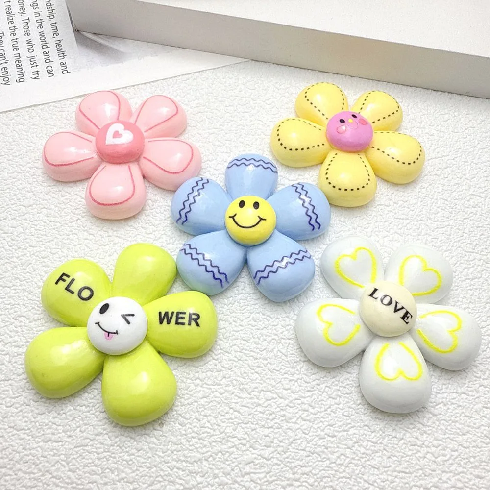 

Miniature Resin Cartoon Smile Flower Flatback Cabochon Embellishment Decor for DIY Dollhouse Workshop Toys Desk Ornament Gift