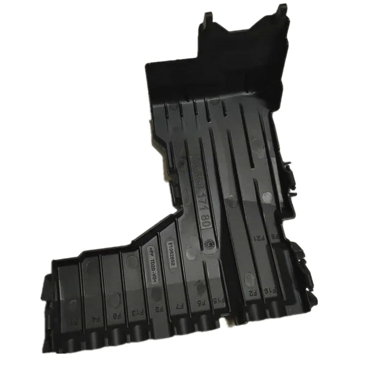 6588A1 6500JE For Peugeot 508 for Citroen C4L C4 DS4 DS5 DS5L DS6 Fuse box cover battery manager protection unit  cover