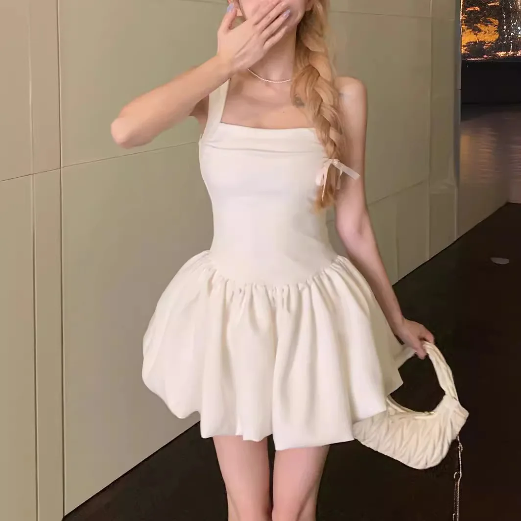 

Strap Dress, Fairy Summer Sweet And Spicy Girl Temperament, Cinched Waist, High-End Feeling, Fluffy Skirt