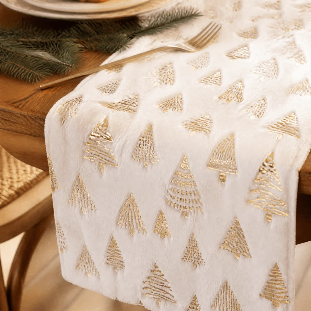 Embroidered Christmas Table Runner Christmas Tree Pattern Soft Antlers Printed Tablecloth Long Strip Thickened Table Flag
