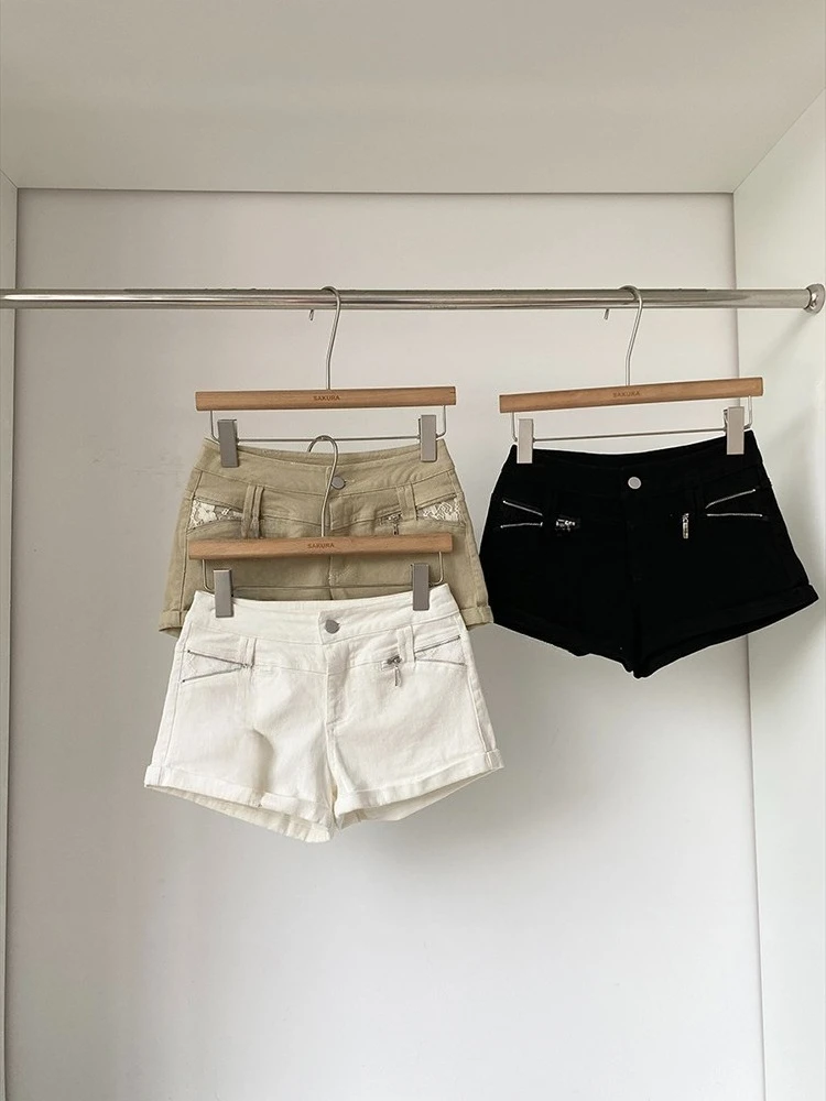 2025 Summer New American Style Design Metallic Zipper Decoration Lace Splicing Cowboy Shorts Female Sexy Hot Pants