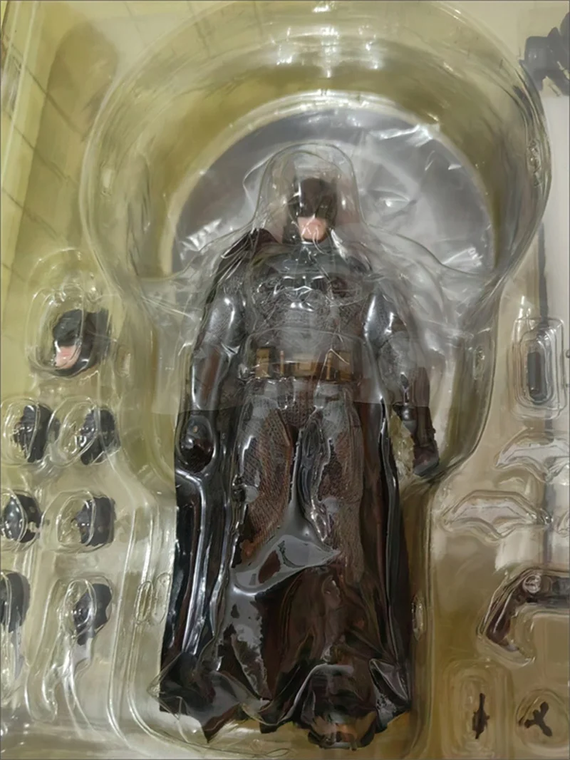 Mezco One 12-Rüstung Batman Actionfigur Batman Figur Bruce Wayne Joker Figur Sammlerstück Modell Spielzeug Geschenk Anime Auf Lager – Detail 15