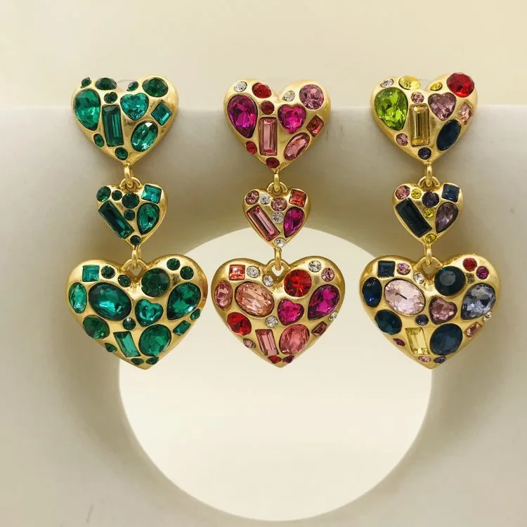 

Earrings Personality Temperament Simple Color Heart Stud Clip Piercing Aretes De Mujer Pendientes Brincos Boucles D’Oreille