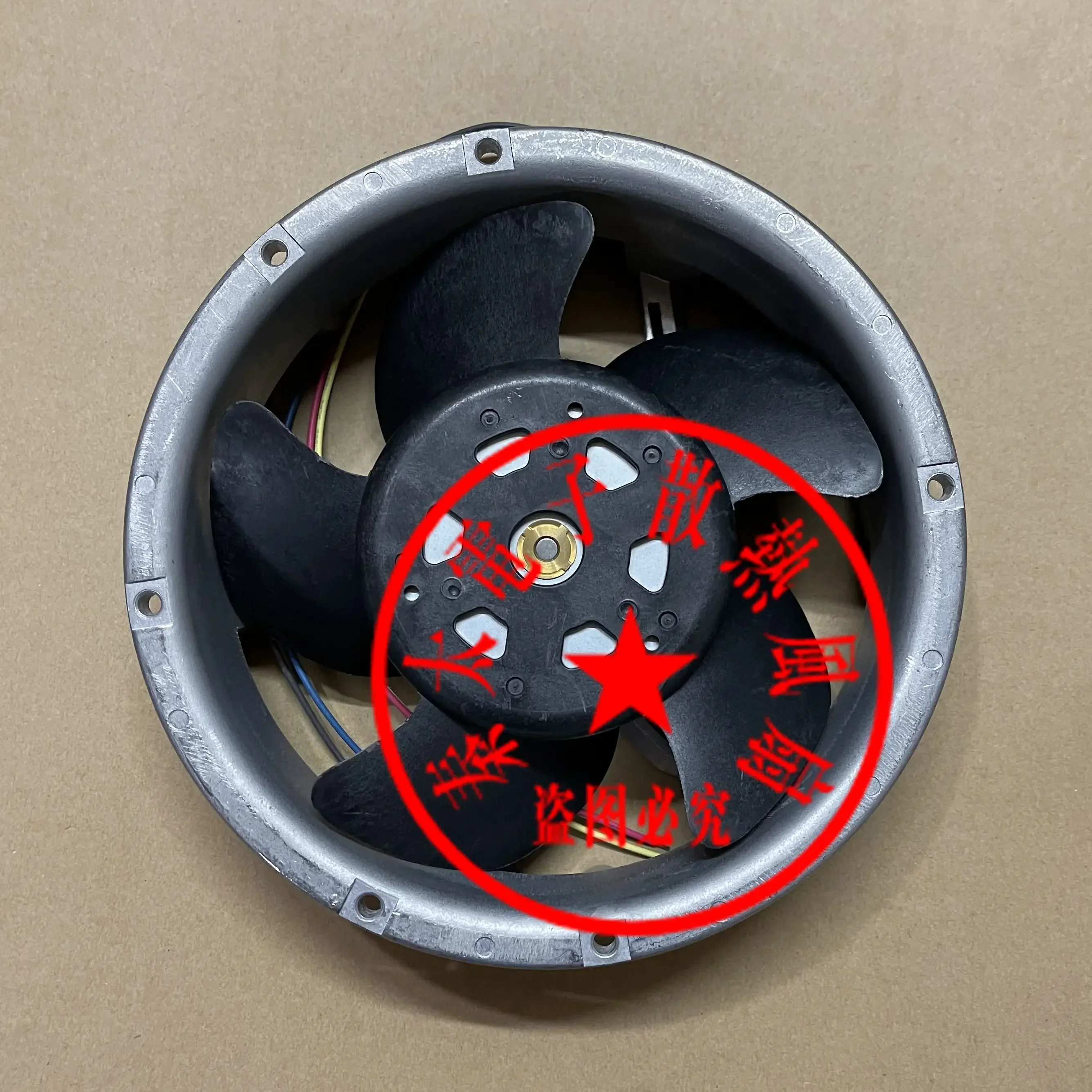 SERVO D1751S24B7ZP-00 DC 24V 2.45A 172x172x51mm 4-Wire Server Cooling Fan