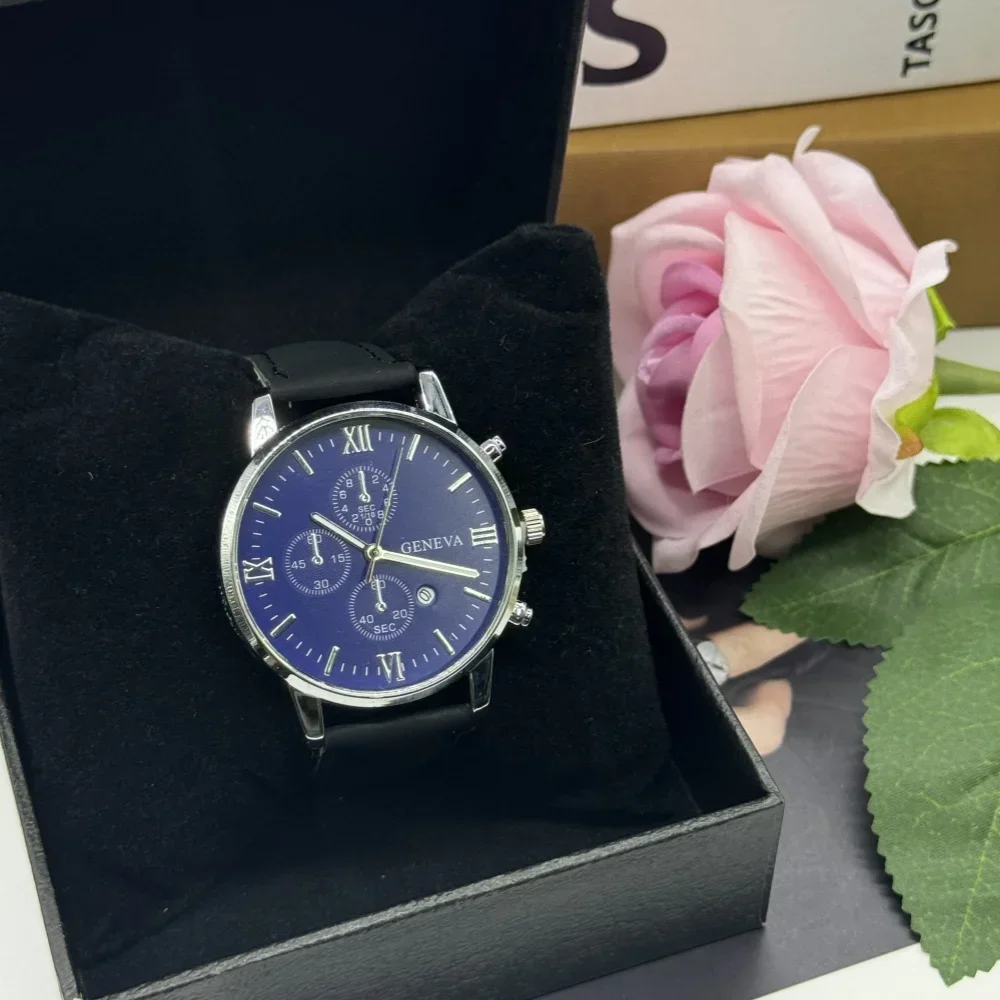 5ชิ้นนาฬิกาควอทซ์แฟชั่นลำลองแบบเรียบง่ายนาฬิกาควอทซ์แบบตาข่ายผู้หญิงกล่องนาฬิกาสแตนเลสรวมสำหรับงานธุรกิจกลางแจ้ง