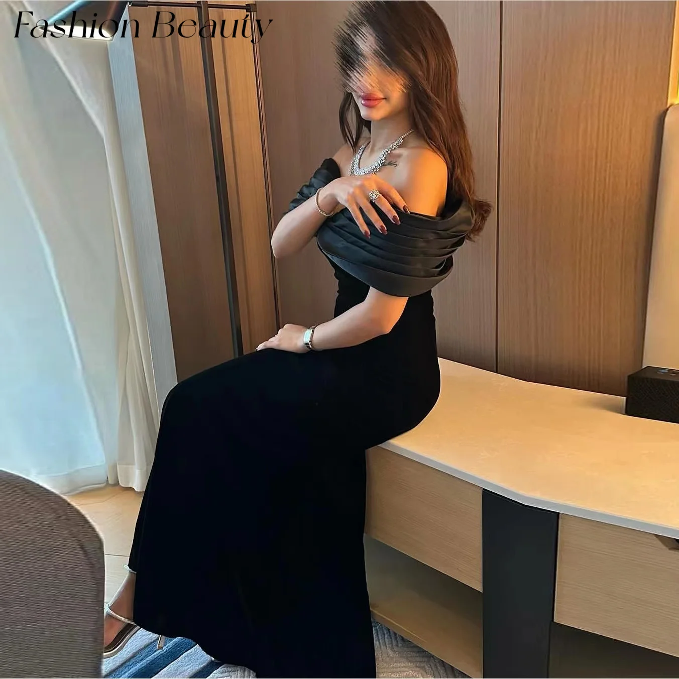 Fashion Beauty Black Evening Dresses Off Shoulder Mermaid Pleated Simple Elegant Dress For Women 2024 robes de soirée