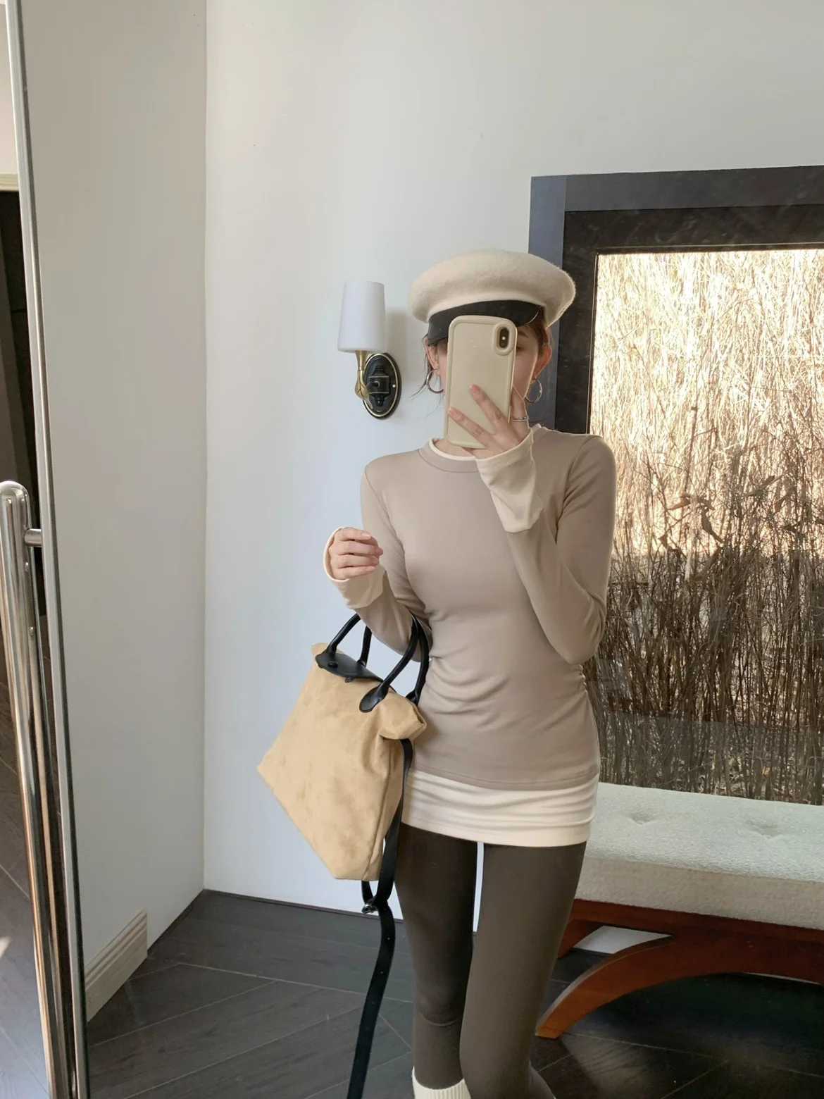 

Slimming Effect i Color Faion Splicing Floing Warm Waist Inward Thin Fake Two-Piece Top Women's Korean Sle Long S...