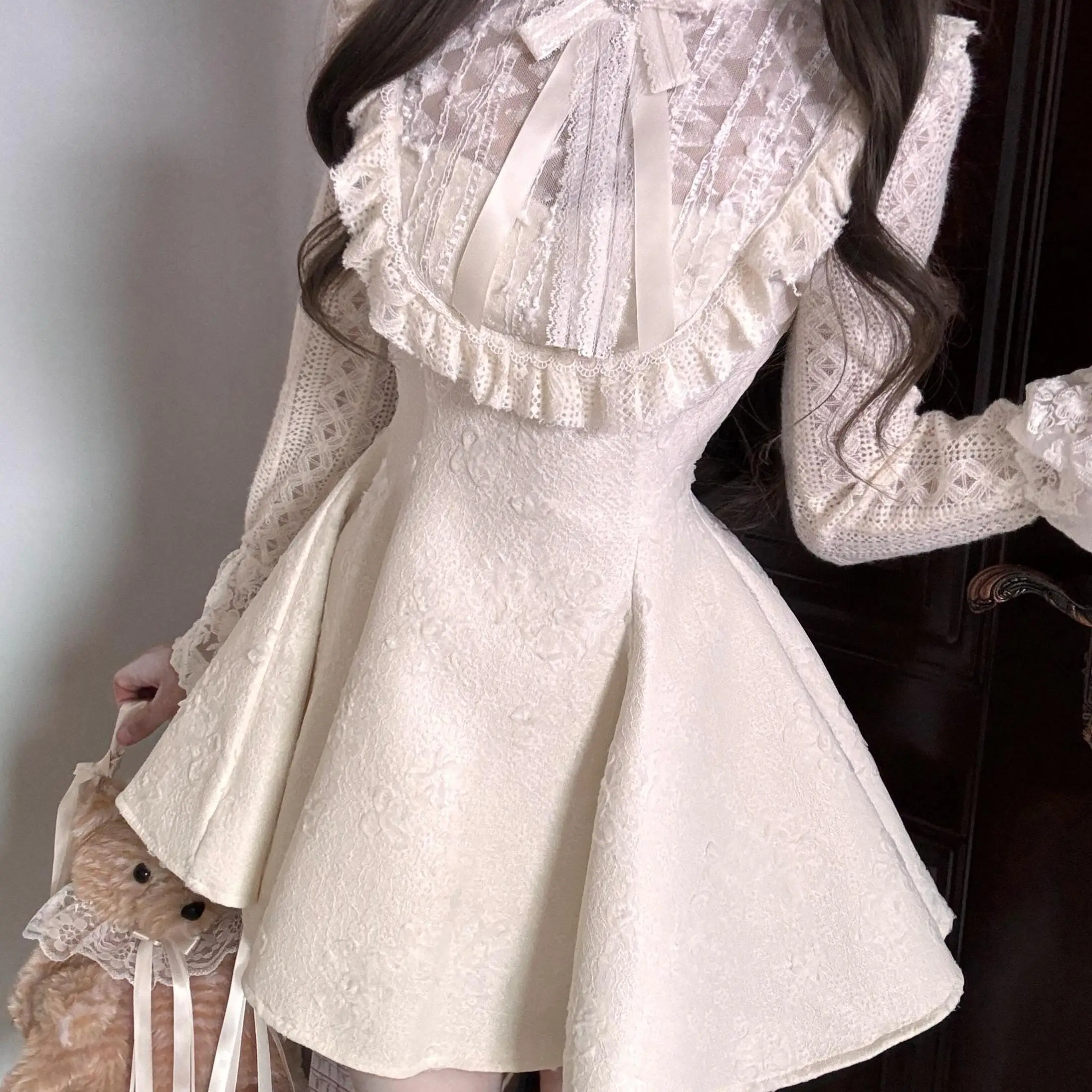 Princess Style Ribbon Tie Waist Long Sleeve Dress Women's Autumn Winter Design Sense Small Audience Fragrant Wind Dress