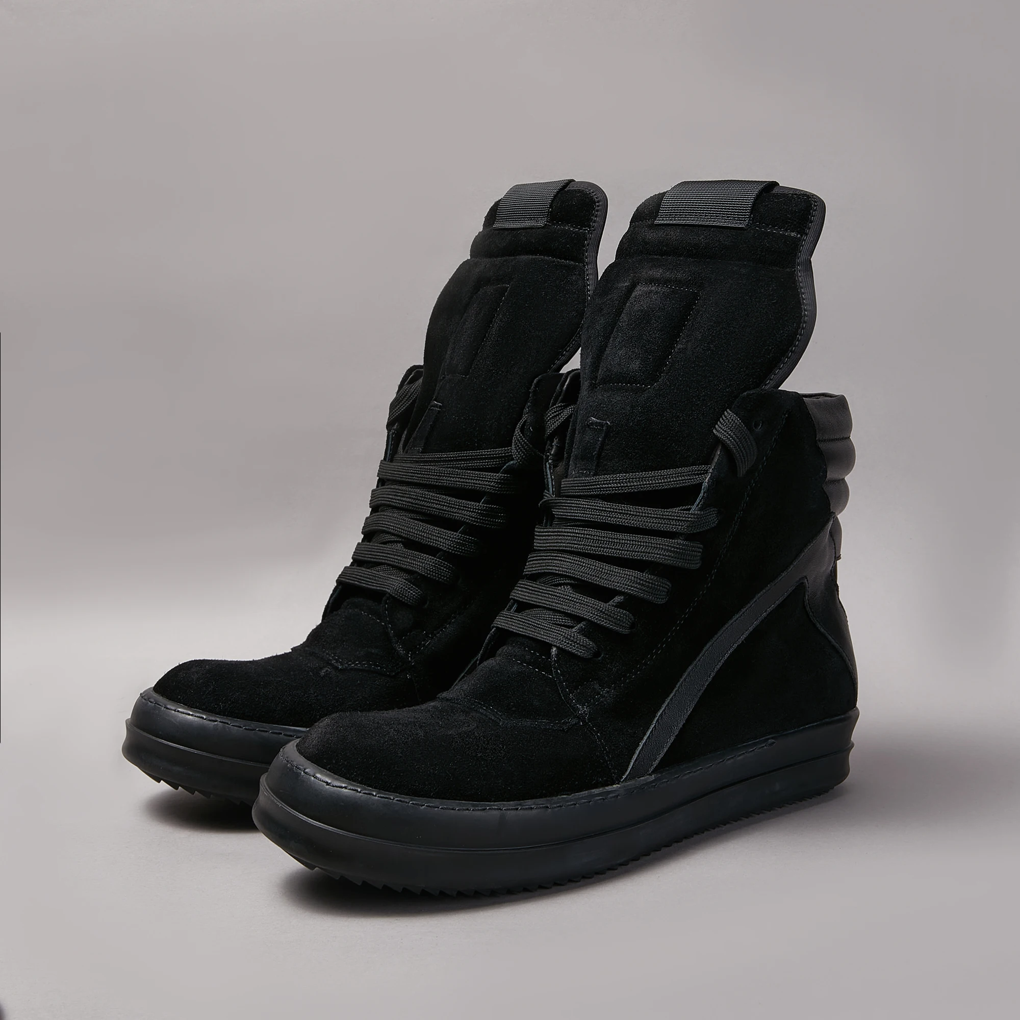 High-Quality Men Women Black Suede Frosted Cowhide Cut Casual Shoes Boots Inverted Triangle Design