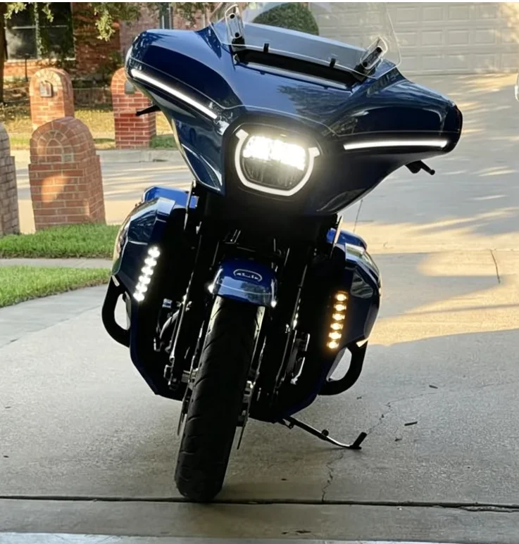 Motorcycle Fairing Spoiler Kit Lowers Turn Signal LED Daytime Running Light For Harley Touring Electra Street Road Glide 24-2026 view 3