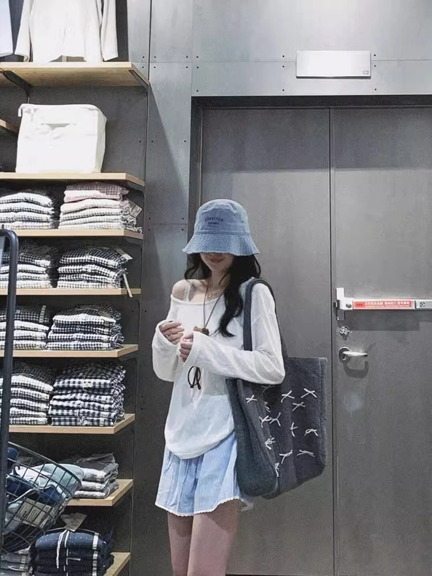 Niebieskie, w paski, koronkowe spodnie damskie na lato, luźny krój, szerokie nogawki, wysoki stan, długość ort, inny materiał 00