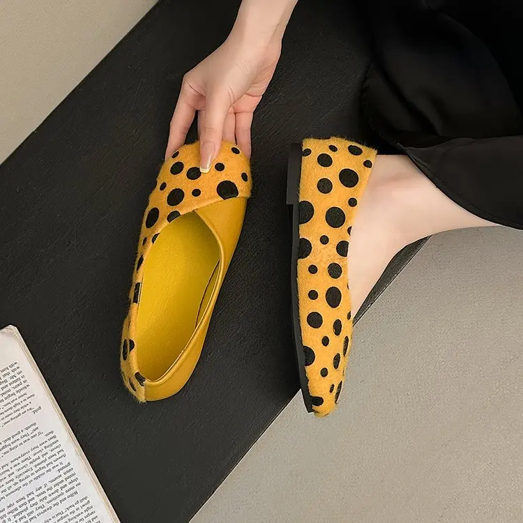 Frühlings-Neuheit: Damen-Flachschuhe mit Runder Spitze, Gepunktetem Wildleder, Bequeme Alltags-Loafer für Büro und Straße – Detail 21