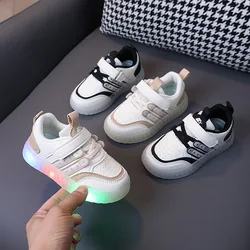 2024 New Fashion Kids Shoes Children Non-slip Sneakers Boys Girls Casual Sport Shoes Student Flats Soft Sole LED Lights Shoes