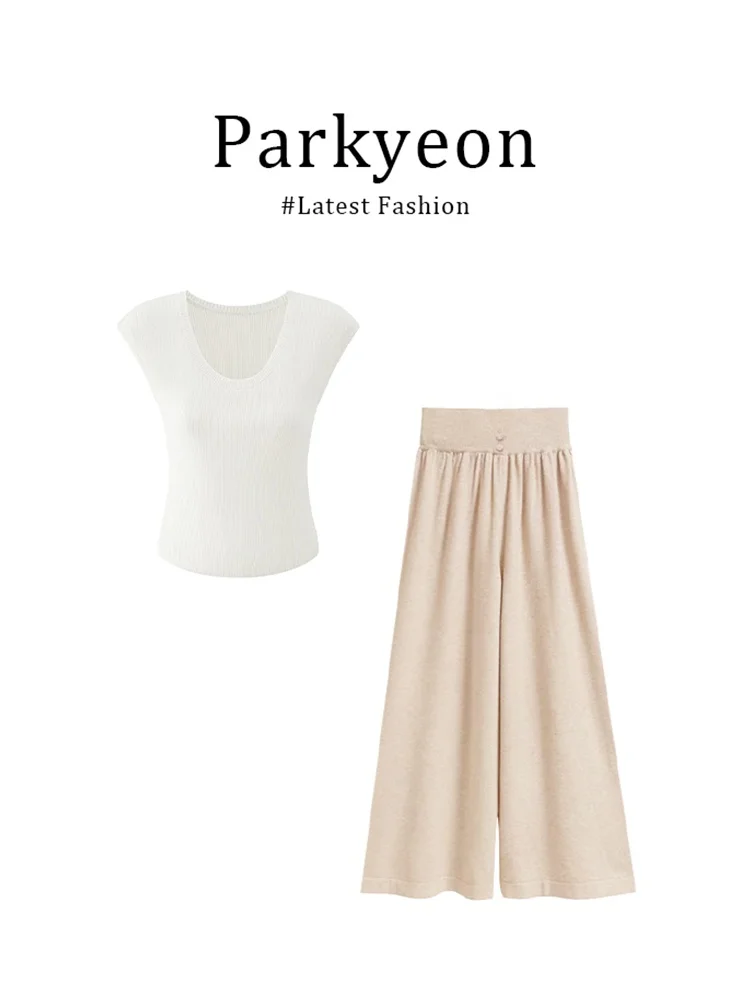 

Новый летний женский комплект в японском стиле: повседневный трикотажный топ с коротким рукавом свободного кроя и брюки с широкими штанинами на резинке