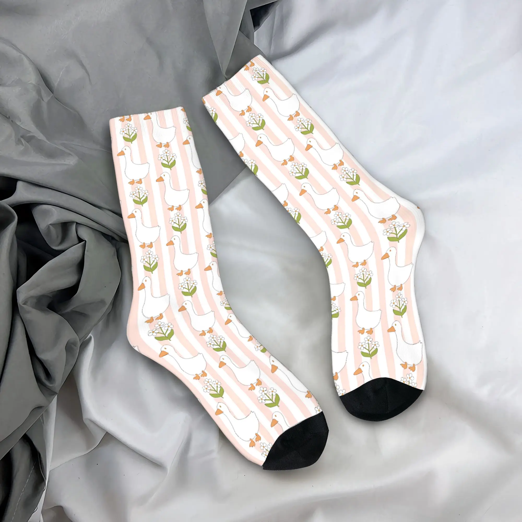 Men's Socks Cute Spring Cottagecore Goose  Stockings Anti Slip Soft Breathable Socks Winter Retro Pattern Skateboard Socks