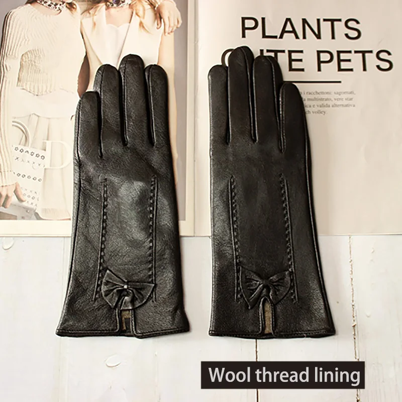 Winter Warm Color Leather Gloves Women\'s Sheepskin Velvet Lining Fashion Striped Style Windproof Driving Gloves