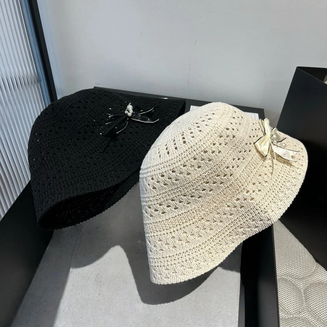 

Fashion Women Crochet Bucket Hat Luxury Hollow Knit Bowknot Pearl Trim Stylish High End Beach Vacation Wide-brimmed Hat