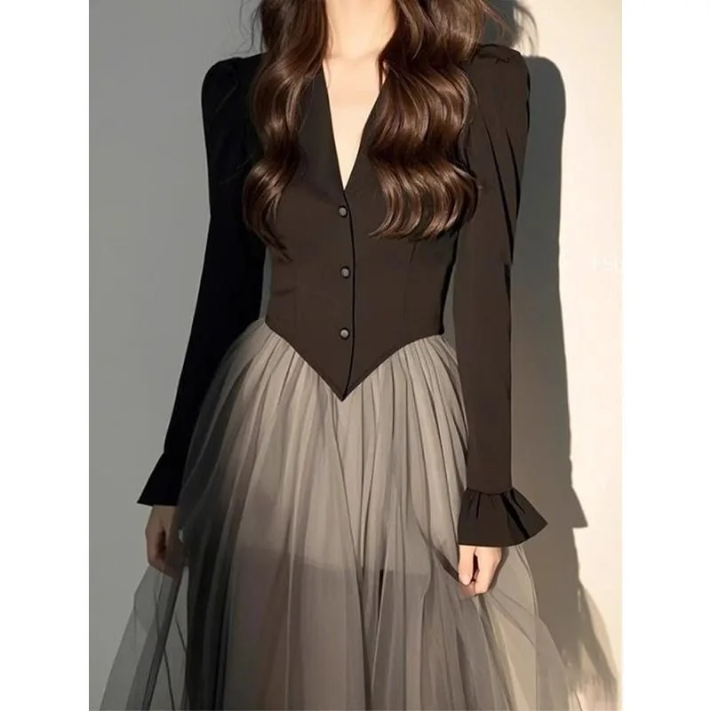 Damen Schwarzes Blazer-Stil Patchwork Ombre Tüll Maxikleid V-Ausschnitt Knopfleiste Vorne Puffärmel mit Ausgestellten Manschetten Abendkleid