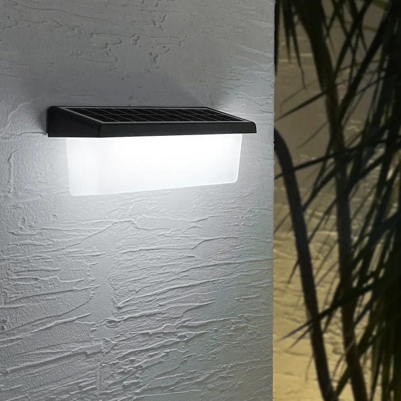 

Outdoor waterproof garden courtyard solar wall lamp, outdoor balcony road simple lighting villa wall lamp