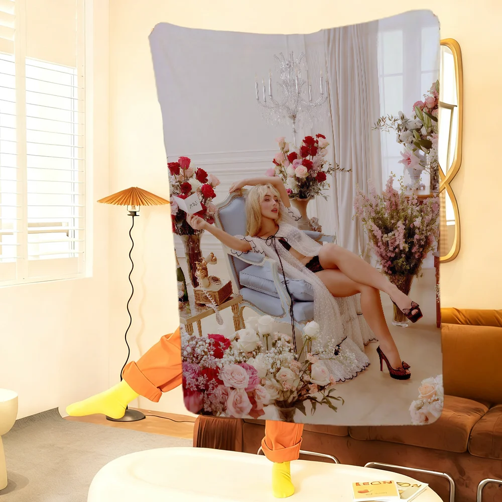 S-Sabrina-A Singer C-Carpenter Blanket Throw Super Cosy Plush Living Room Sofa Couch Childish Birthday Gifts