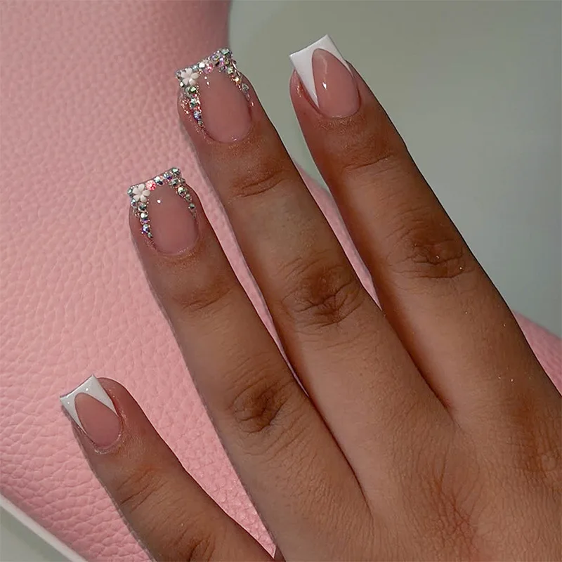 24 piezas de uñas postizas francesas con estampado de leopardo, cortas, cuadradas, reutilizables, de cobertura completa, con flores 3D y pedrería 5