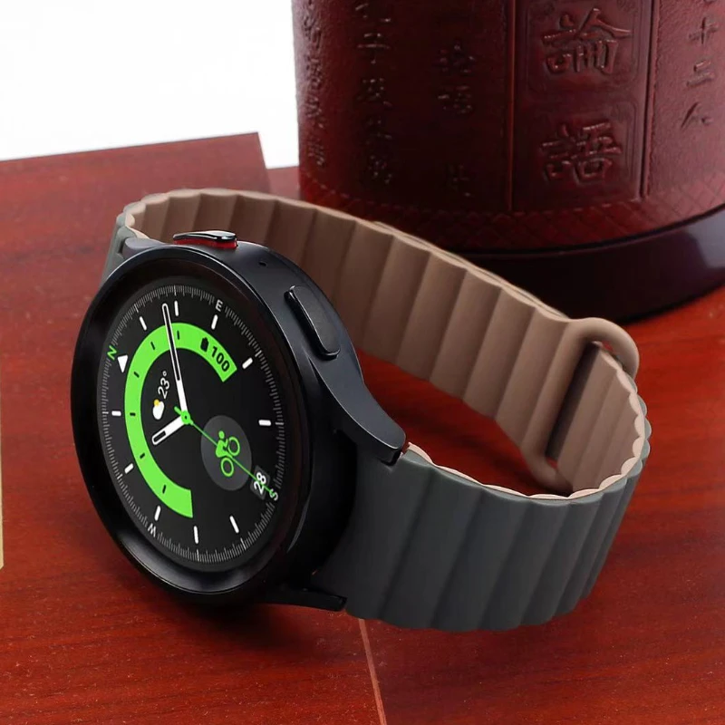 Magnetic silicone loop strap For Samsung Galaxy watch 7 6 5 4 40mm/44mm 45mm adjusting wristband Watch 6 4 Classic 47mm 42/46mm