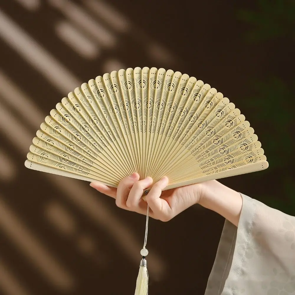 Peacock Feather Design Folding Bamboo Fan Solid Color Portable Elegant Handheld Fans Exquisite Classical Tassel Folding Fan