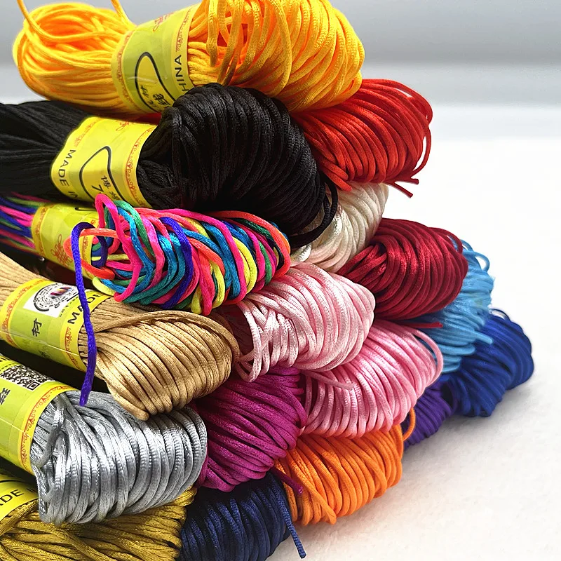 Nuevo 20 yardas 1,5mm nudo chino línea cordón de satén de seda cordón de nailon DIY cadena collar pulseras cordón