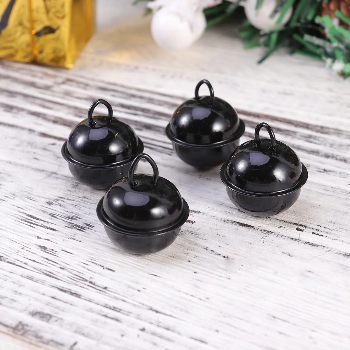 

50Pcs Colored Mini Metal Jingle Bells Durable Iron Sound Loud for Christmas DIY Crafts Wedding Jewelry Ornaments Decorations