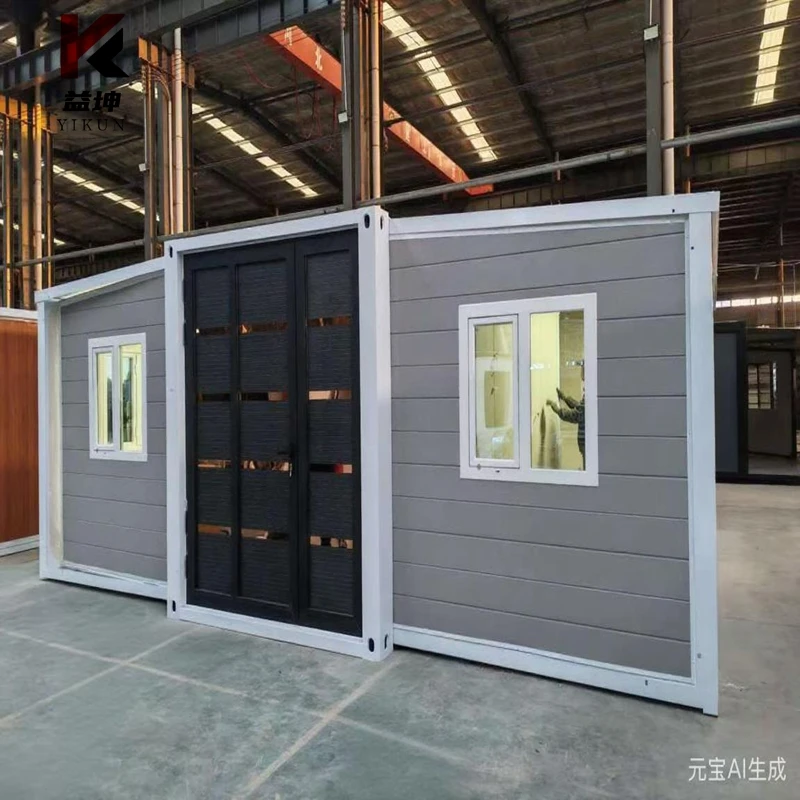 40 Ft Luxury 3 Bedroom Modular Expandable Container House Modern Design Office Use Prefab Villa