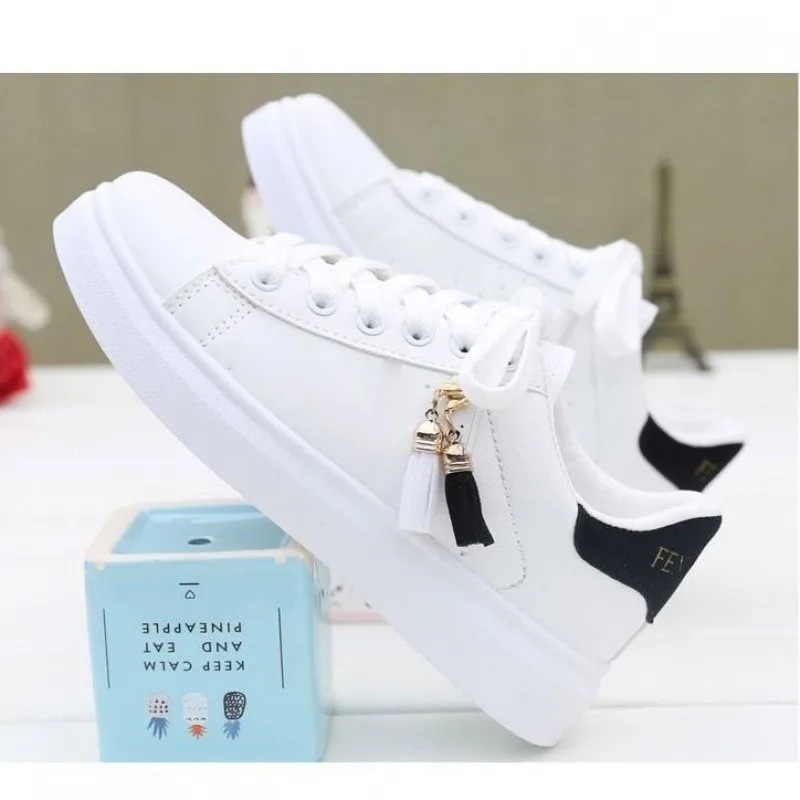 Women Sneaker Breathable Students Casual Shoes Sports for Girl Flat Mesh White Shoes Vulcanize Desginer 2024