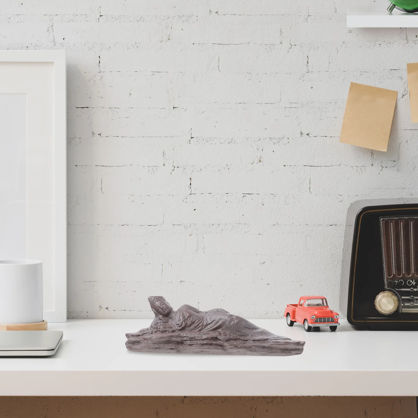 

Buddha Fish Aquarium Decoration Durable Fish Shrimp Hideout Premium Material Exquisite Workmanship Fashionable Style Natural