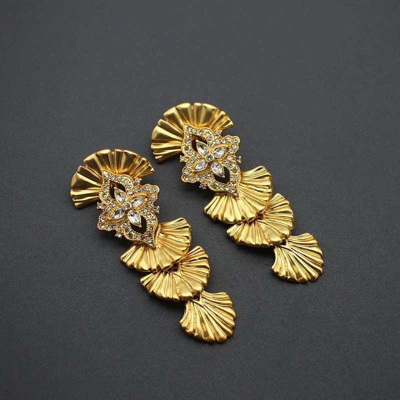 Vintage Gold Tassel Earrings Long Drop Shoulder Antique Pendant Rhinestone Dangle Jewelry Accessories Birthday Gifts for Women