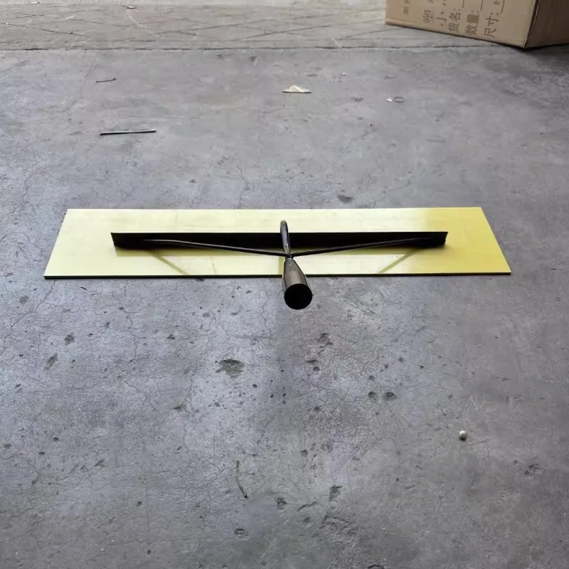 

Concrete Pavement Cement Scraping, Push - pull Thickening, Surface Finishing, Splash Prevention and Calendering for Ceme