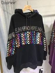 Sudadera con capucha de perforación en caliente para mujer, forro polar grueso, bordado de lentejuelas del alfabeto, holgada, longitud media, otoño e invierno, 2023