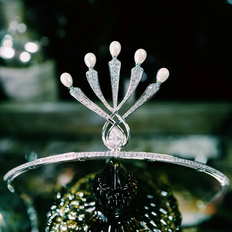 Russian Retro Simple Princess Pearl Crown Hair Accessory Headband Bride Wedding Birthday Coming-of-Age Gift Wedding Dress Crown